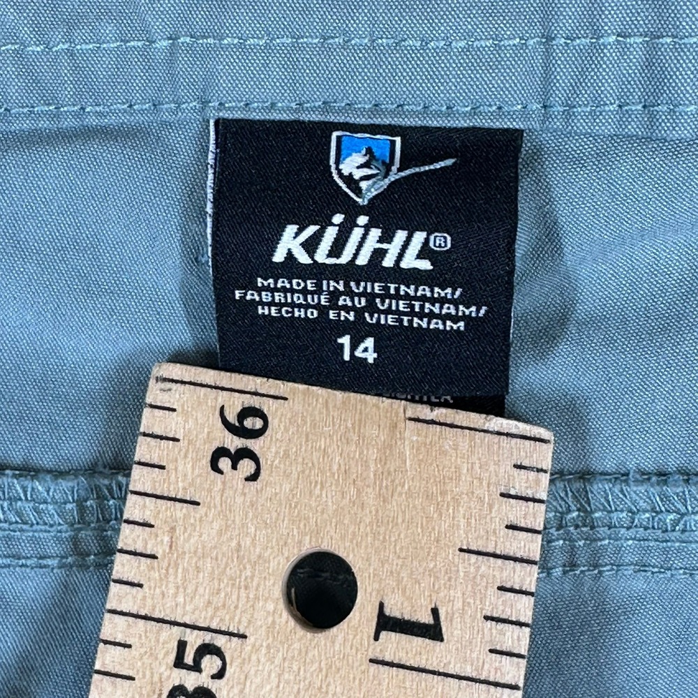 Kuhl Cargo Shorts Womens 14 Green Vintage Patina Dye Hiking Utility Outdoor - Picture 2 of 11